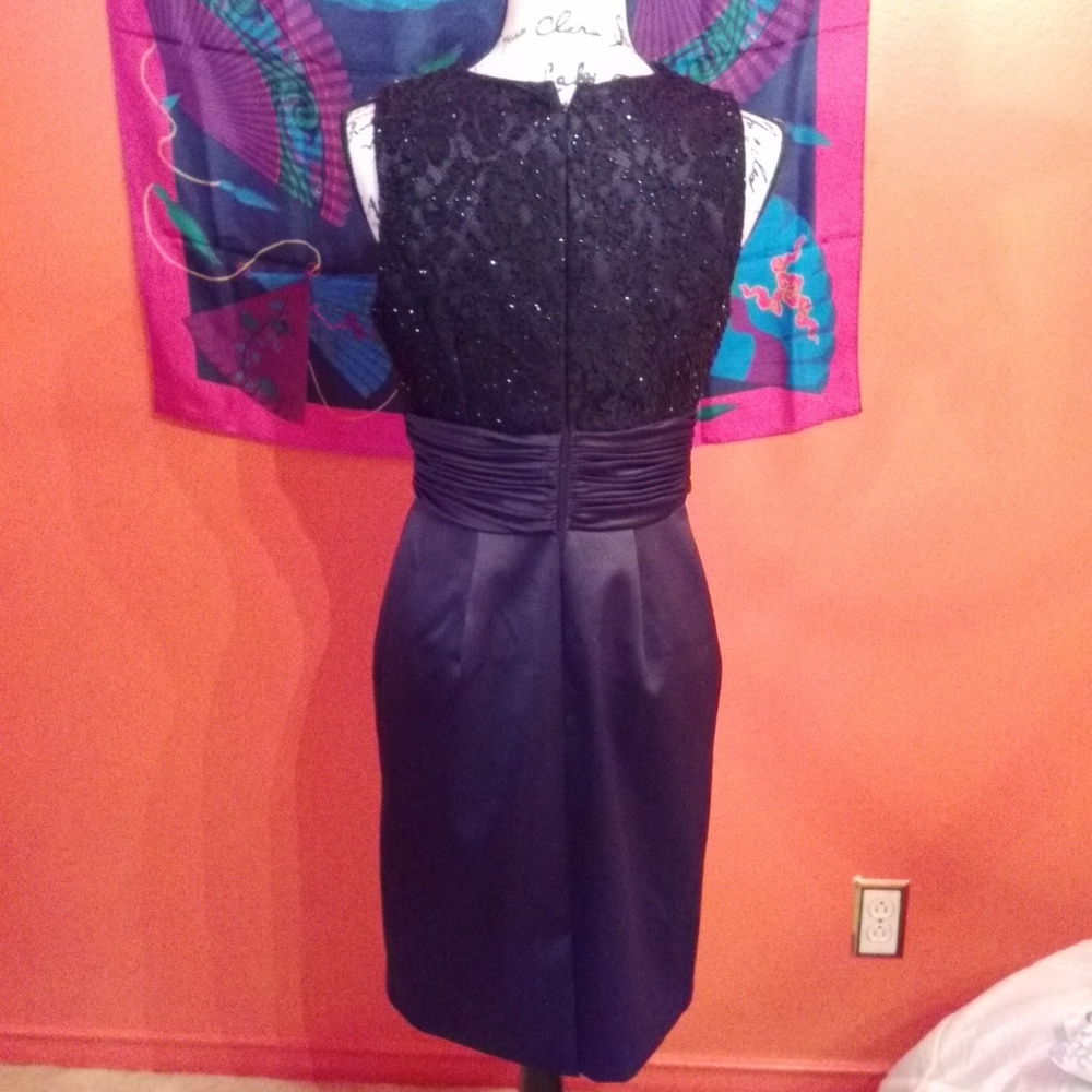 JS Boutique - Picture 6 of 8